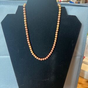 Elegant Pearl Necklace - Gold and Pink